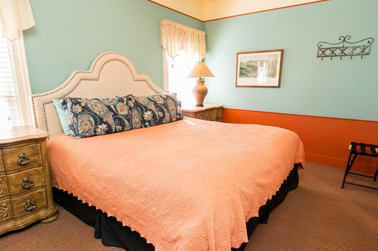 Hidden Garden Cottages&Suites Saugatuck Exteriör bild